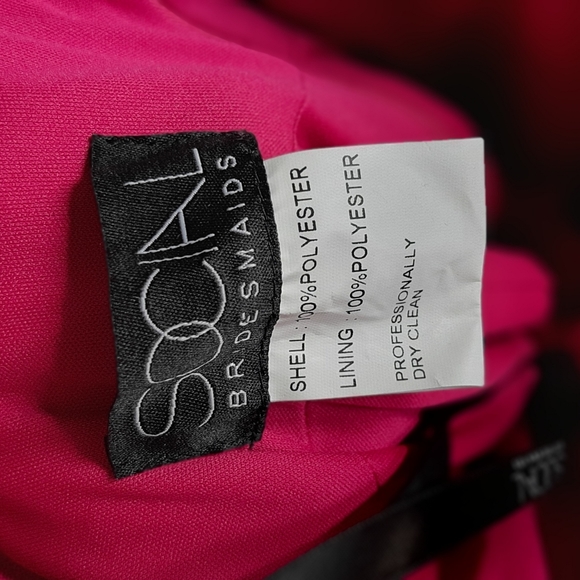 Dress - Picture 3 of 4